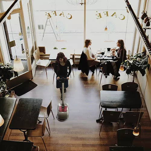 1633426707968-comac-vispa-xs-lavasciuga-pavimenti-bar_500x500